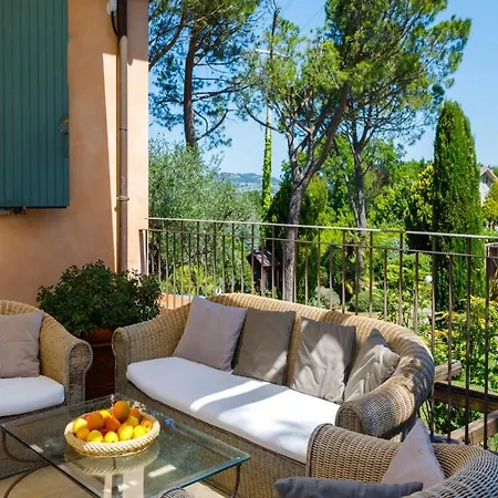 Rosaria By Mmega * Ripe